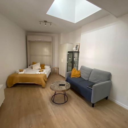 Bonito Estudio Con Terraza Madrid Eksteriør billede